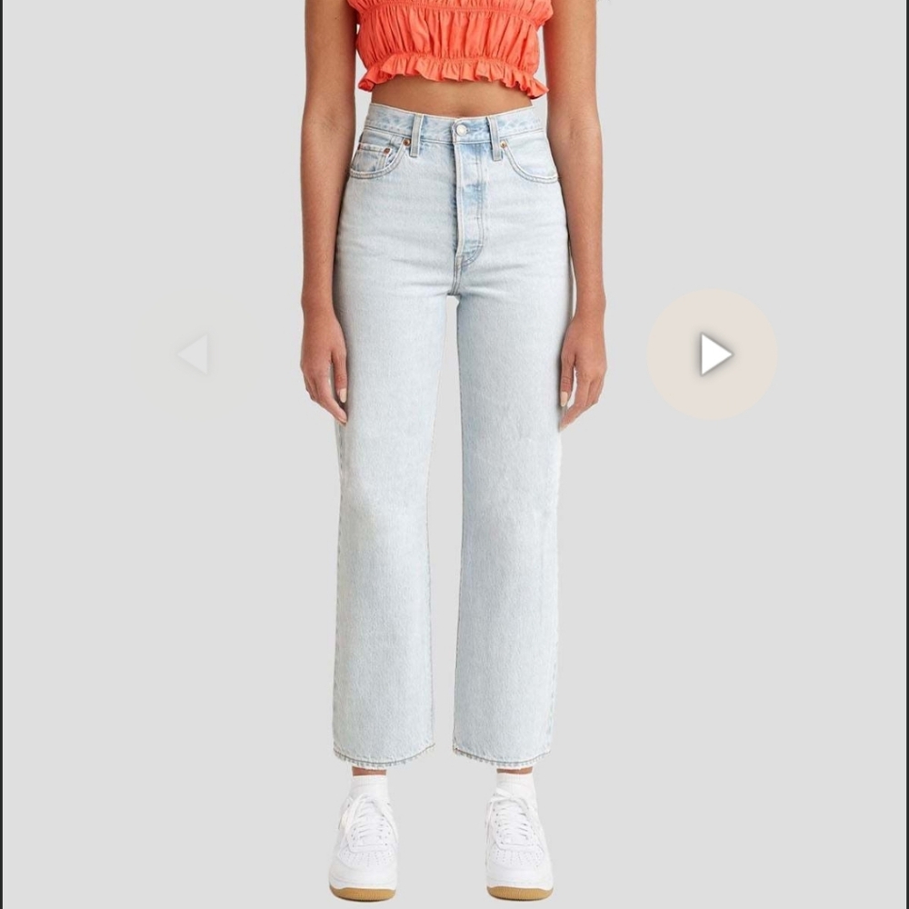 Levis Ribcage Ankle Straight